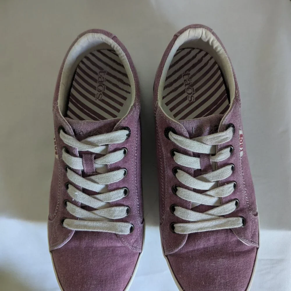 TAOS WOMENS STAR CANVAS LACE-UP - MAUVE PURPLE - SZ 10 - Picture 2 of 8
